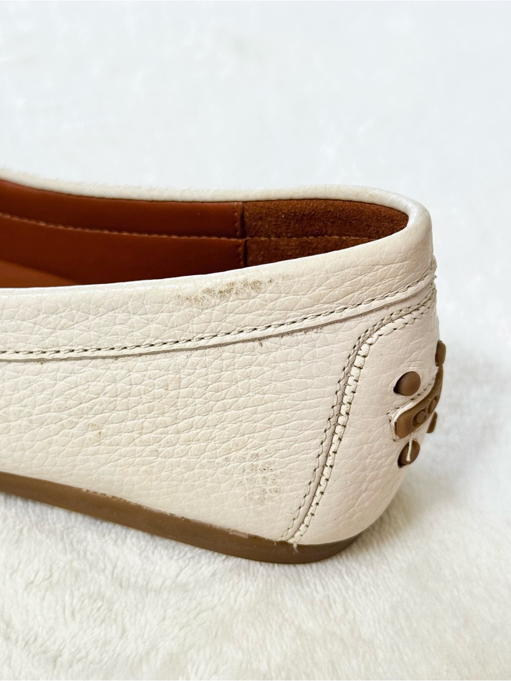 Coach Cream Leather Bow Tassel Loafers - Picture 9 of 12